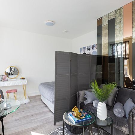 Trendy And Spacious Studio Near Notting Hill 1 London Eksteriør billede